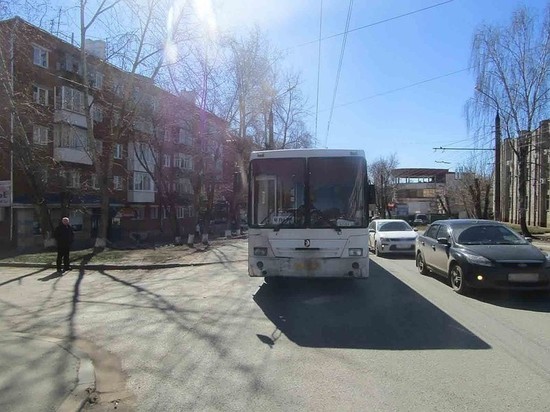 4 человека в Ижевске пострадали от падений в общественном транспорте