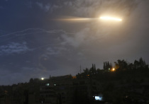 Военные инженеры-ракетчики из Израиля и КНДР погибли в результате авиаудара ВВС Израиля по базе сирийской армии в окрестностях города Масьяф, сообщил портал Debka