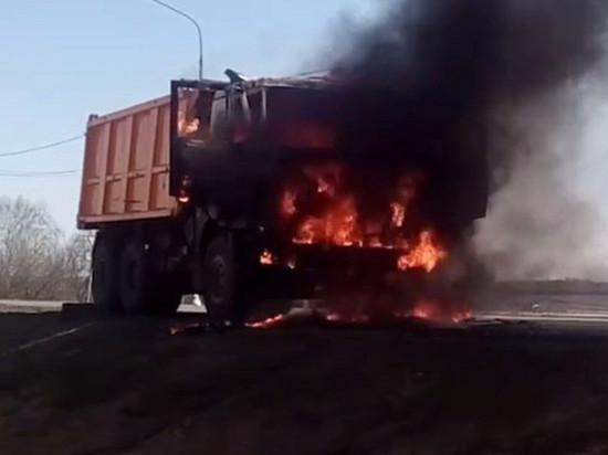 В Тамбовской области сгорел "МАЗ"