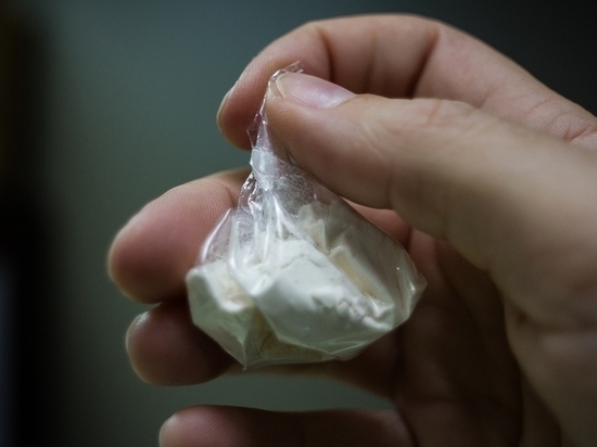 Под подозрение в хранении наркотиков попал 31-летний калининградец