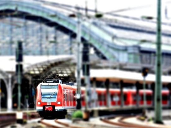 Германия: междугородние железнодорожные перевозки подешевеют