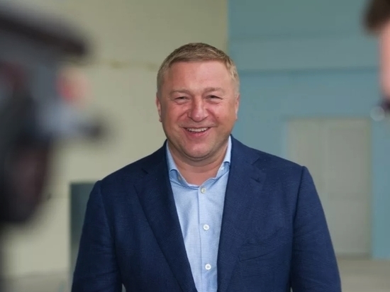«Задумался»: депутат Госдумы Александр Ярошук — один из самых неполезных парламентариев
