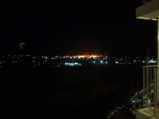 «Просто кошмар»: красноярцев испугал пожар в районе Минино