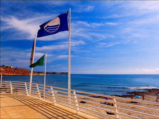 В Сочи 13 пляжей получили «Голубые флаги»