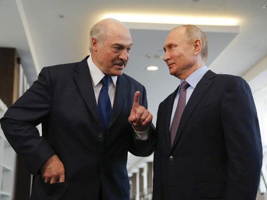 Президент Белоруссии поручил как можно быстрее закончить модернизацию двух НПЗ