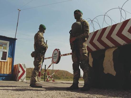 Украина усилила охрану границы с Крымом