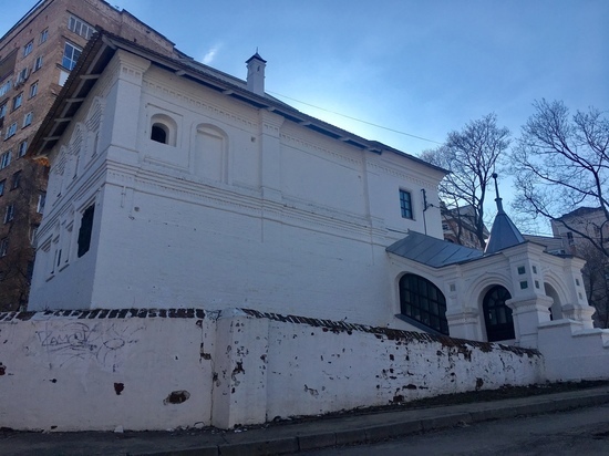 В Нижнем Новгороде отреставрировали домик Петра Первого