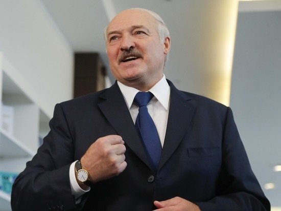 Лукашенко потребовал не поднимать вопрос о русском языке в Белоруссии