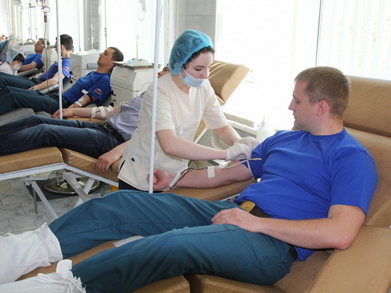 Воронежских спасателей поблагодарили за кровь