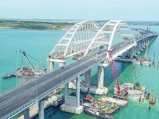 В Крыму заключили соглашений на 215 млрд рублей