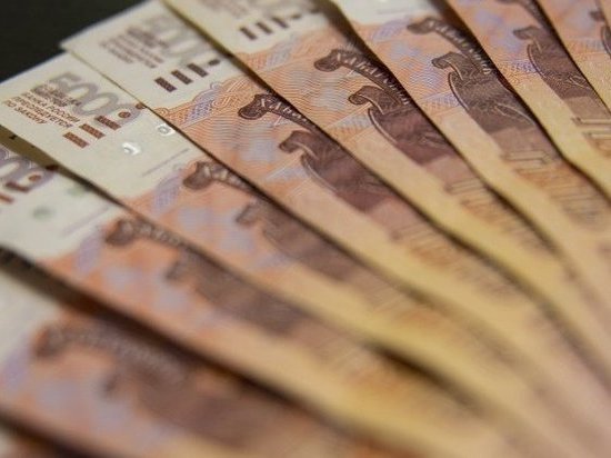 В Салехарде шестиклассники нашли и отдали полицейским 200 тыс. рублей