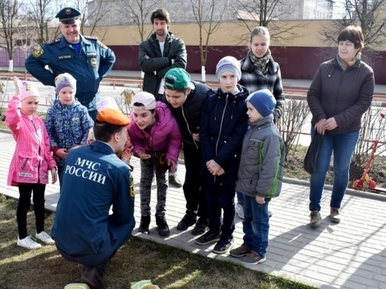 Детская игра прошла на Аллее славы спасателей в Иванове