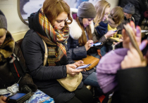 Чаще остальных денежные переводы и покупки в Интернете осуществляют жители Москвы и Санкт-Петербурга