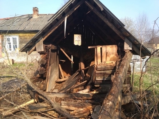 В Сафоново Смоленской области горела баня