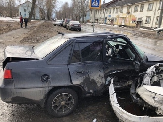 Две машины всмятку: в Северодвинске произошла серьёзная автоавария