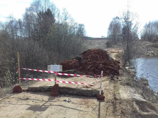 В Ижевске перекрыли участок дороги в мкр. "Орловский"