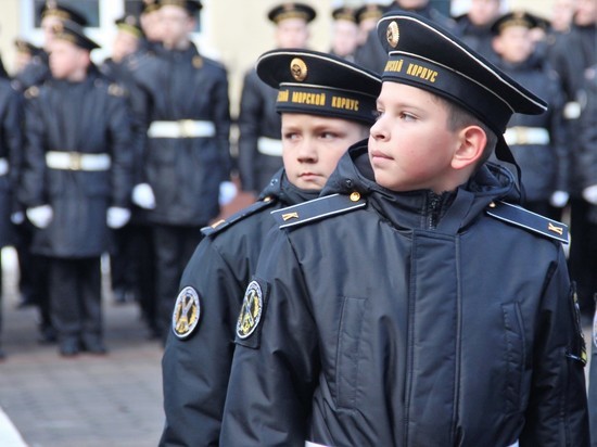 В Калининграде ветераны Балтфлота рассказали кадетам о событиях Великой Отечественной