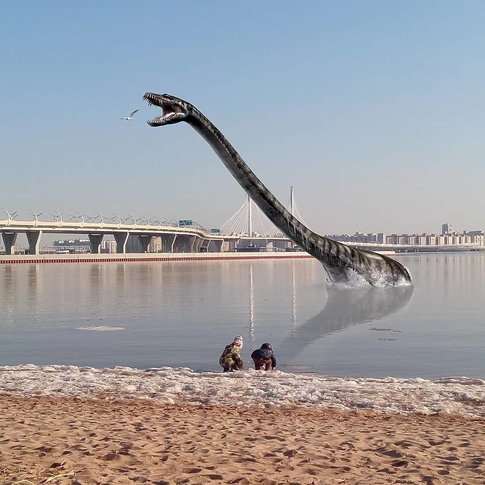 Фотохудожник заселил Петербург гигантскими фантастическими животными