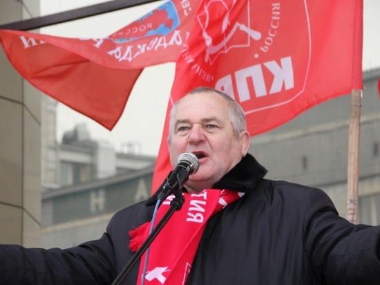 Почему откровенно слабый кандидат стал партийным лицом КПРФ в Забайкалье