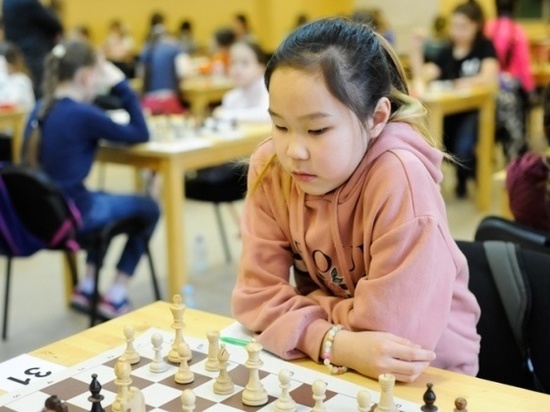 Забайкалка Яна Жапова взяла «серебро» шахматного первенства России