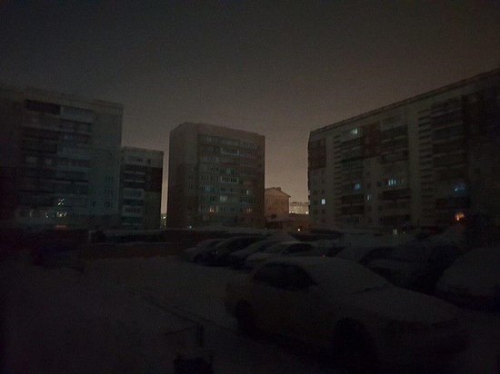 В Томской области от удара молнии без света остался целый город
