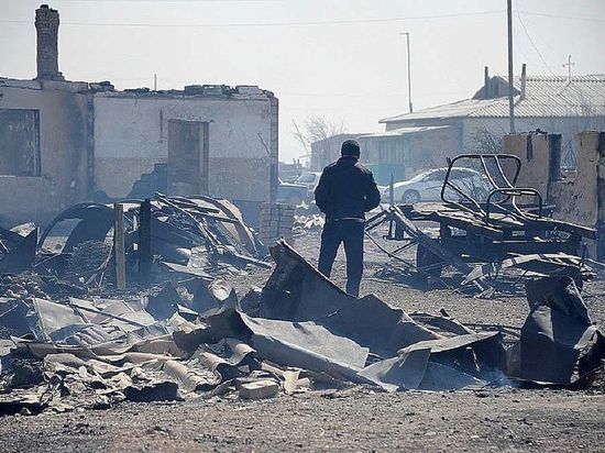 Осипов поручил не строить жилье погорельцам среди руин