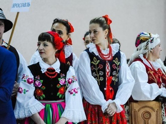 Первый бал национальных культур состоялся в Волгограде