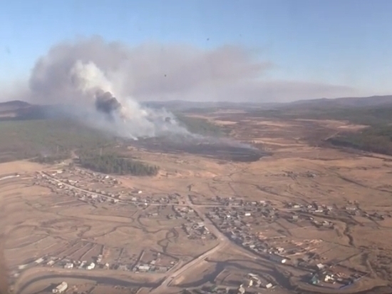 Самолёты Бе-200ЧС не допустили лесной пожар до жилых домов в Забайкалье