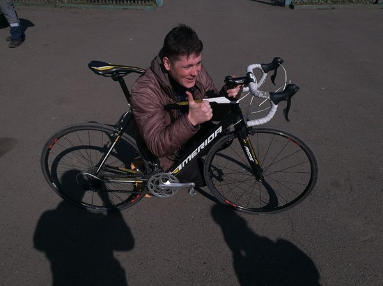 Красноярские спортсменки отобрали краденый велосипед у похитителя