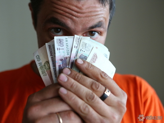 Новокузнецких пенсионеров обманывали мошенники из Новосибирска