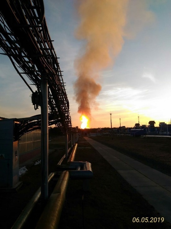 В Свердловской области загорелся магистральный газопровод