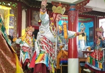 Дуйнхор-дацан на Верхней Березовке в Улан-Удэ – единственный в России, где буддийских лам учат ритуальным танцам
