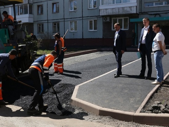В Кемерове приступили к ремонту дворов