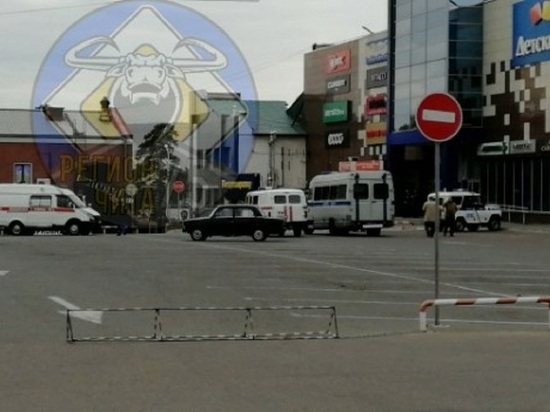 Людей эвакуировали из «Новосити» в Чите из-за сообщения о минировании