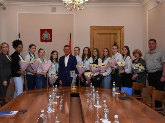 Роман Старовойт встретился с коллективом СШОР "Динамо"