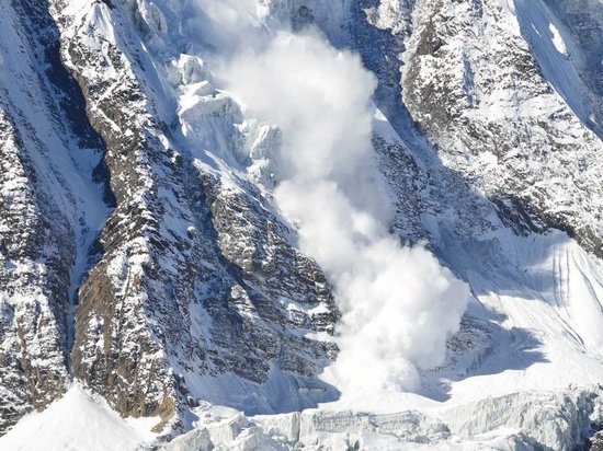 Семеро новосибирцев погибли под лавиной в горном Алтае