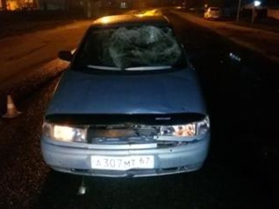 В Сафоново под колеса ВАЗа попал 20-летний пешеход