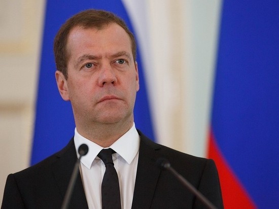 Медведев отправил калужскому губернатору телеграмму