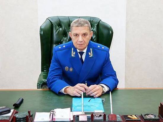 Годовой доход прокурора Ростовской области составил почти 3 млн рублей