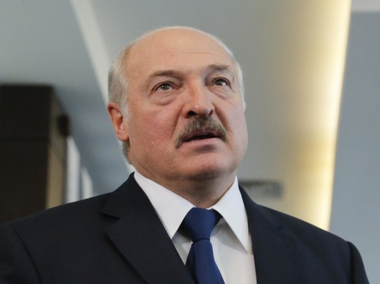 Лукашенко заявил, что свергнуть власть в Белоруссии невозможно