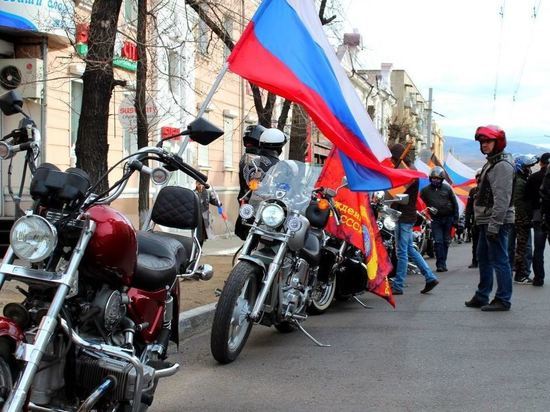 Байкеры Читы 18 мая откроют мотосезон праздником на пл. Ленина