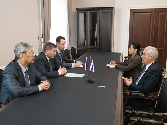 Посол Кубы и волгоградский губернатор обсудили двустороннее сотрудничество