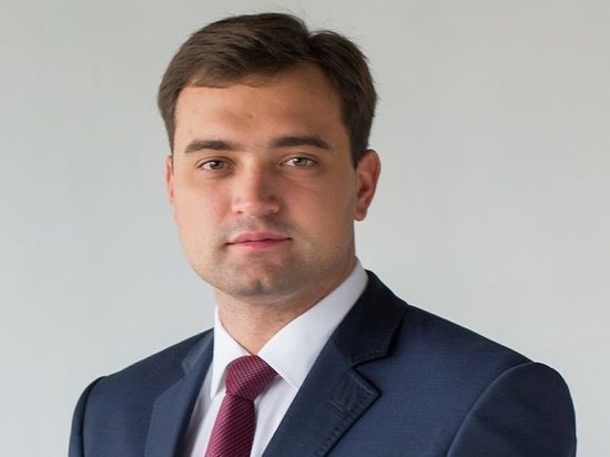 Суд продлил арест советника губернатора Антона Натарова