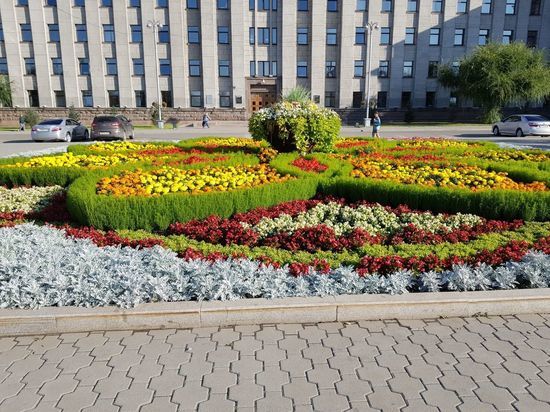 Иркутск украсит более полумиллиона цветов