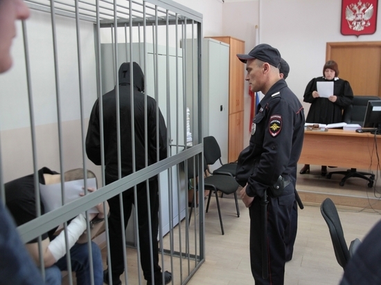 Осуждены мужчины, похитившие и насиловавшие ребенка в Екатеринбурге: на их счету 90 преступлений