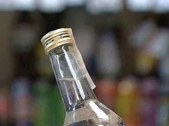 Более 1,2 тысяч "паленого" алкоголя изъяли полицейские в калужском магазине