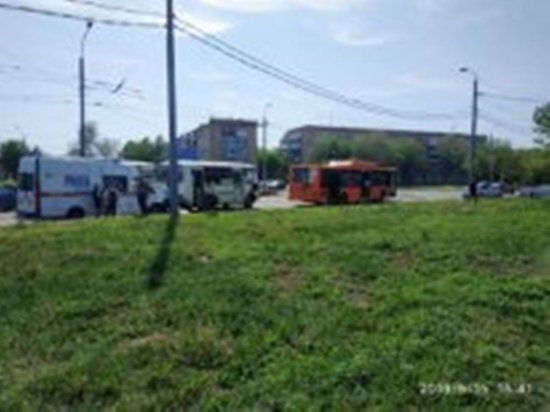 В Оренбурге столкнулись два пассажирских автобуса