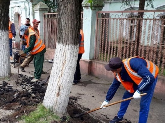 В Иванове ремонтируют дороги и тротуары