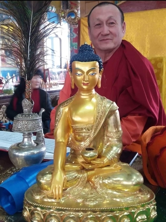 В Иволгинский дацан в Бурятии приехал подарок от Далай ламы