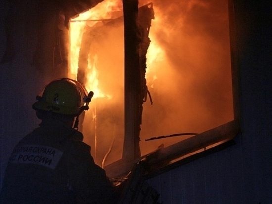 Северодвинские пожарные спасли из огня местного бомжа